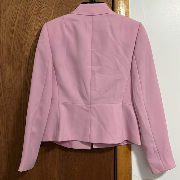 Women’s Set - Picture 2 of 4